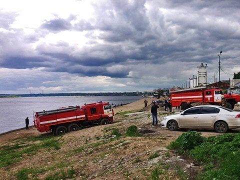 МЧС Саратовской области снова предупреждает о грозах и шквалах