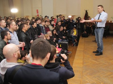 Силовики ворвались в предвыборные штабы Навального в Чебоксарах и Перми