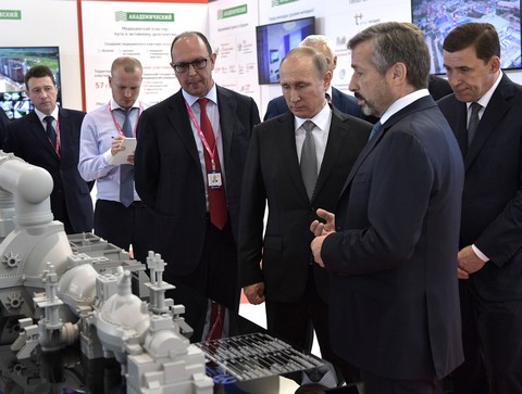 «Т Плюс» на выставке «Иннопром» представила свою инвестпрограмму Путину