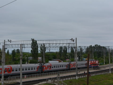Под Саратовом два часа простоял поезд Адлер-Челябинск