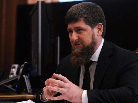 Житель Саратовской области просит Кадырова вызволить из Турции двух детей