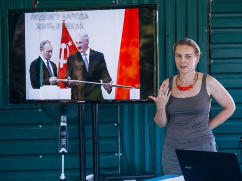 Медиашколу СГЮА посетила фотокорреспондент президентского пула