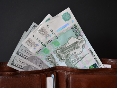 Спонсоры саратовских единороссов оказались крупными получателями госзаказа