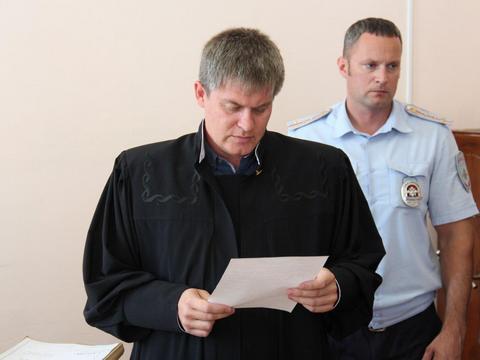 Свидетеля по делу экс-прокурора Чечина доставят в суд принудительно