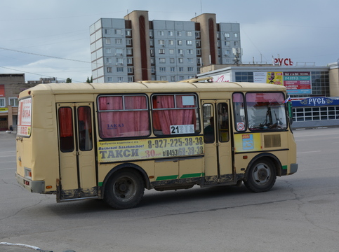 В Балакове двое пассажиров автобуса пострадали в ДТП