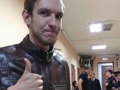 За драку в администрации Окунев арестован на пять суток