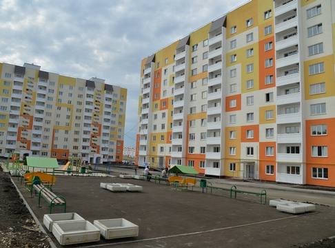 «Аварийники» из Солнечного жалуются на недобор метража в новых квартирах