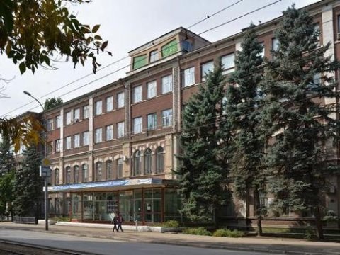 Колледж имени Яблочкова эвакуировали из-за сообщения о бомбе