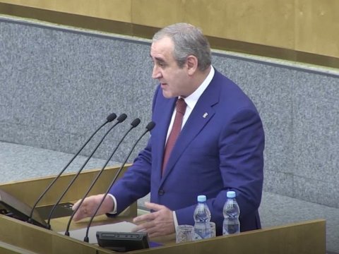 Неверов призвал единороссов делиться руководящими постами в регионах