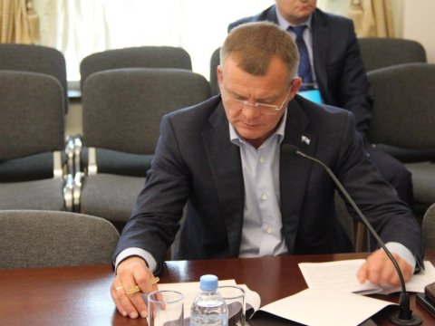Гордеп Марков не доволен желтыми ограждениями на Чернышевского
