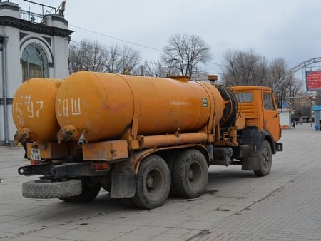 На время отключений в Волжский район будут подвозить воду