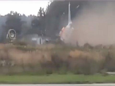 В СМИ появилось видео крушения стратегического бомбардировщика под Калугой