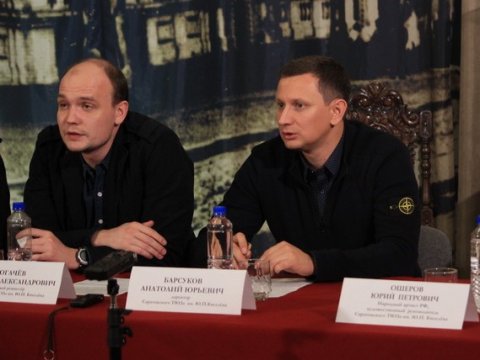 ТЮЗ представит саратовцам «Дядю Ваню» и «12 стульев»