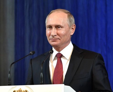 Политолог: В регионах 7 октября будут петь «Мой лучший друг - президент Путин»