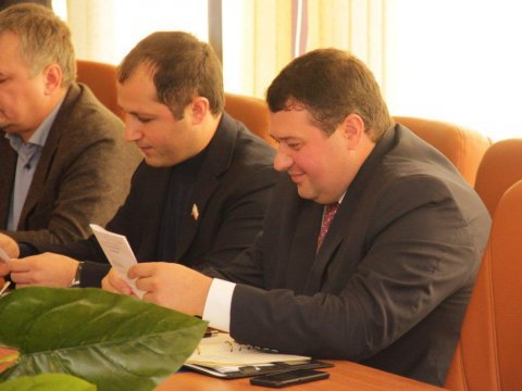 Облдеп Денисенко отказался от членства в комитете по госстроительству