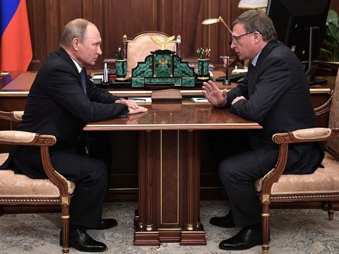 Путин уволил губернатора Омской области