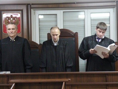 Облсуд оправдал осужденных после конфликта с блогером инспекторов ГИБДД