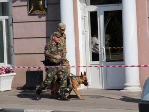 Из-за угрозы взрыва эвакуированы гордума и администрация Ленинского района 