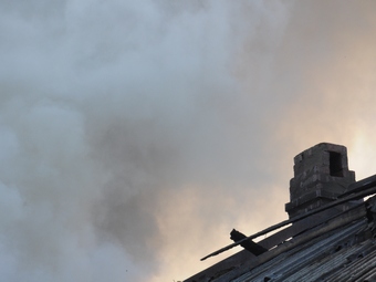 Утром в 1-м Пугачевском поселке Саратова сгорел дом