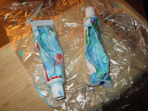 Осужденному ИК-17 передали зубную пасту с амфетамином
