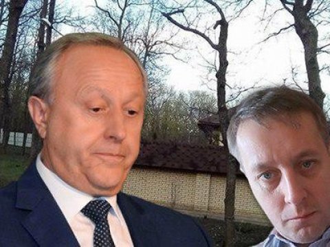 Блогер хочет отобрать особняк губернатора на Кумысной поляне