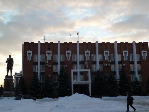 Саратовская областная дума ищет уборщиков снега за 300 тысяч рублей
