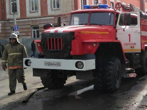 МЧС: За сутки в Саратовской области сгорело четыре частных дома
