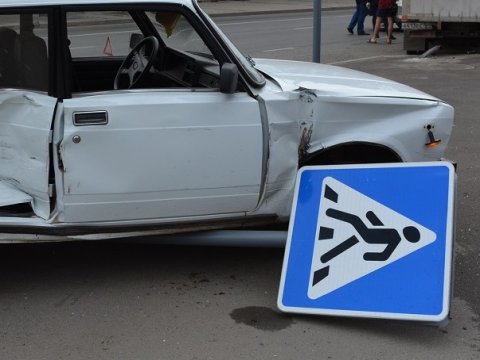 Лысогорский водитель по небрежности сбил пенсионерку