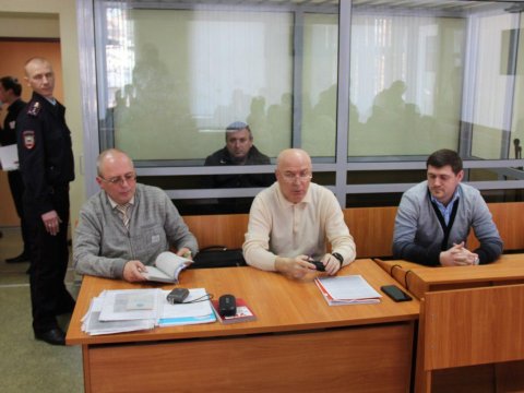 Защиту Лобанова в суде осуществляют адвокаты Зайцев, Барбакадзе и Хорешко