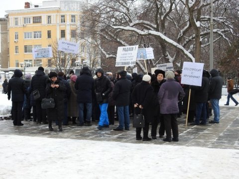 Митингующие дольщики «Геотехники-ФИН» потребовали от Радаева внимания к себе
