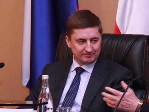 Филипенко посоветовал достраивать дома Абасова параллельно с ведением следствия