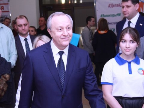 На презентации года добровольчества студентам рассказали о выдвижении Путина в президенты