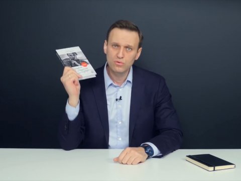 Навальный использовал для нового расследования книгу «охотницы за олигархами»