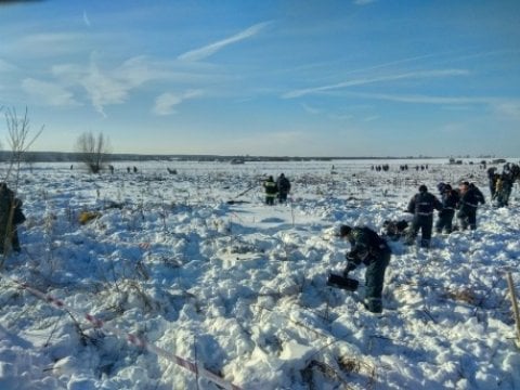 На месте падения Ан-148 обнаружили 1,4 тысячи фрагментов тел