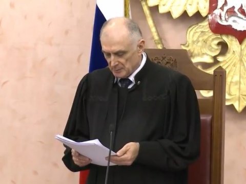 Верховный суд отказал Собчак по иску о снятии Путина с выборов