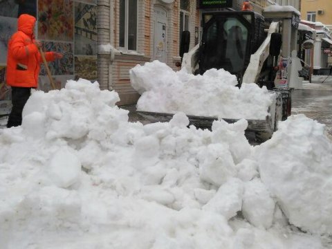 Мэрия: Снег к дому на Технической свозили из соседних дворов