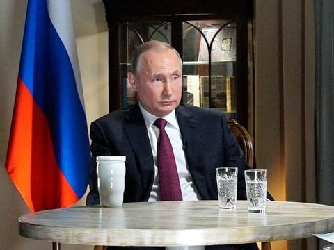 Путин выразил соболезнования в связи со смертью Табакова