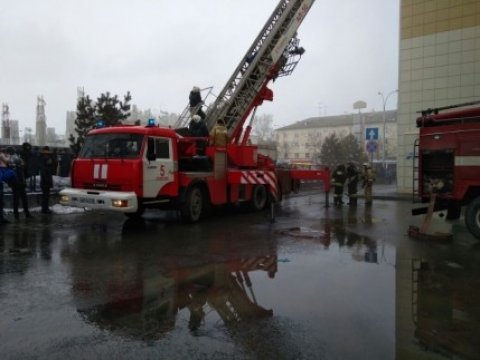 Венедиктов потребовал отставки не приехавшего к «Зимней вишне» Тулеева