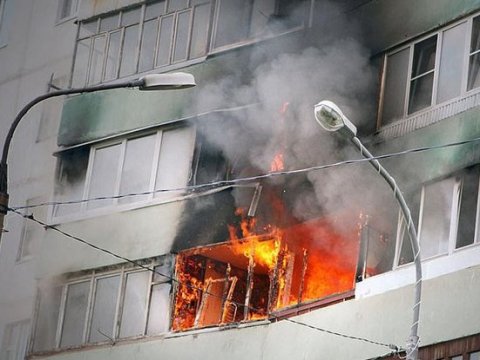 Саратовцы пострадали на пожарах в бане и в квартире