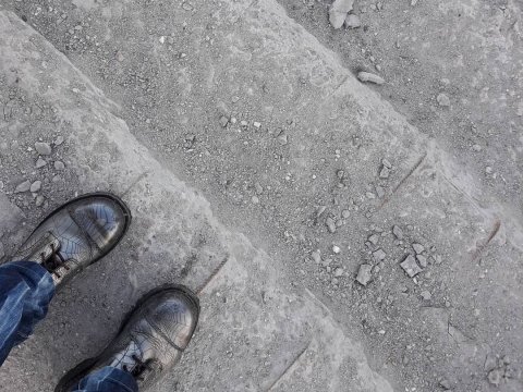 Лестница на новой набережной в Саратове не пережила зиму