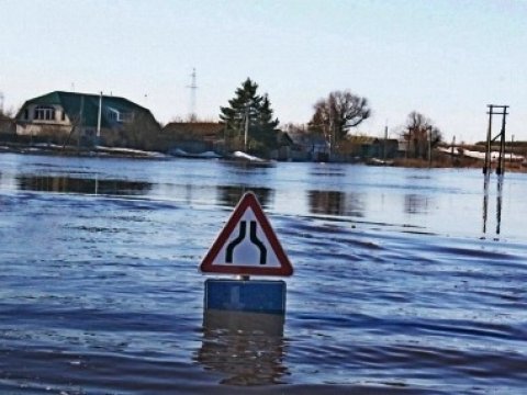 Паводок. В пяти районах Саратовской области подтоплено 966 придомовых территорий