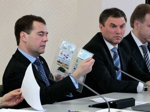 Медведев выделит деньги на строительство школы в Солнечном-2