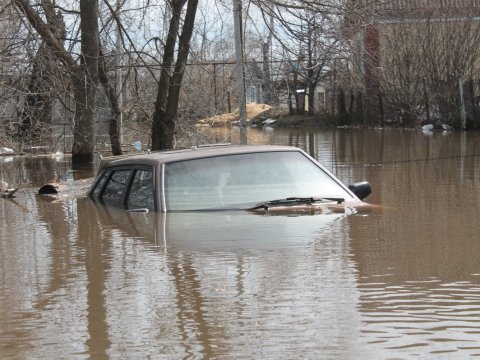 В Петровске вода перелилась через плотину. В зоне подтопления 640 домов