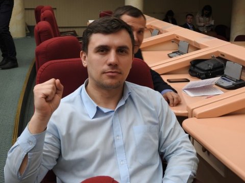 Бондаренко обвинил Аренина в неуважении к депутатам