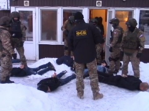 Торговцы оружием из Таджикистана и Саратова пытались обжаловать приговор суда