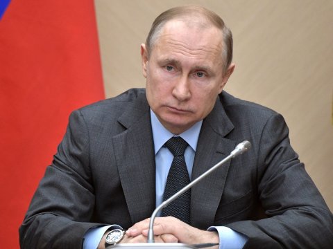 В Кремле ситуацию в Армении называют «внутренним кризисом»