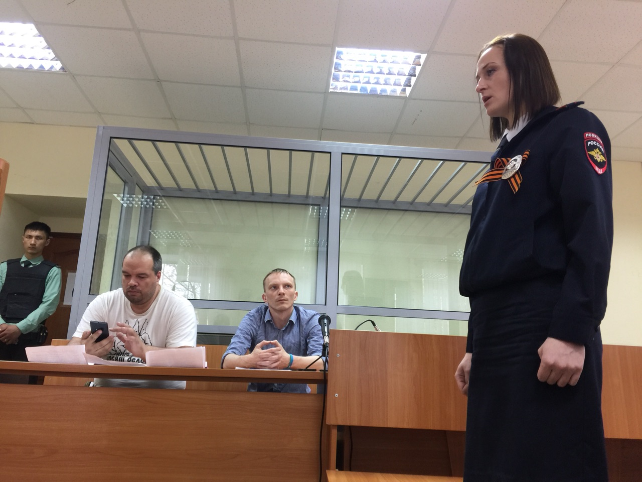 Капитан Денискина призналась суду в переписывании протокола на оппозиционера Мурыгина
