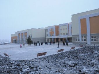 Комитет образования администрации Саратова предложил родителям школьников «Соляриса» добровольно сдать книги в библиотеку