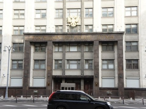 Госдума отложила рассмотрение законопроекта об уголовной ответственности за соблюдение антироссийских санкций