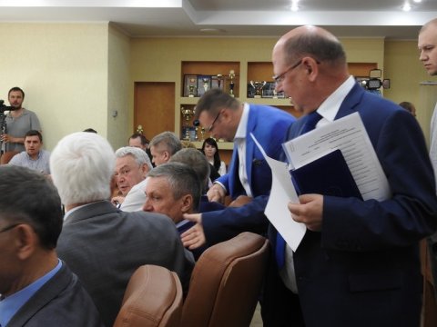 Депутаты отправятся в Росавиацию для обсуждения судьбы «Саратовских авиалиний»